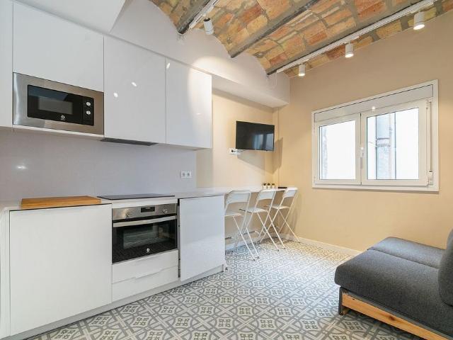 Ático en alquiler en L'hospitalet De Llobregat, Barcelona