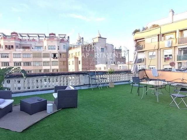 Ático en alquiler en Eixample, Barcelona