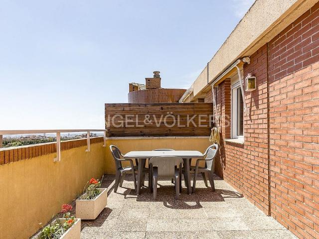 Ático en alquiler en Esplugues De Llobregat