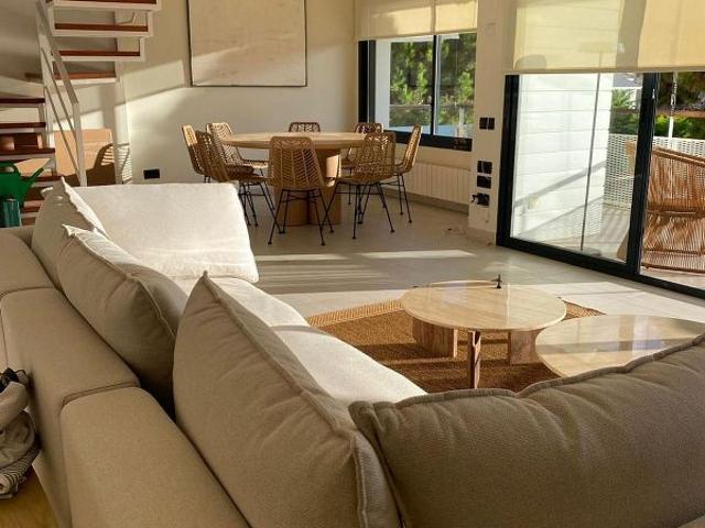 Ático en alquiler en Vinyet, Sitges