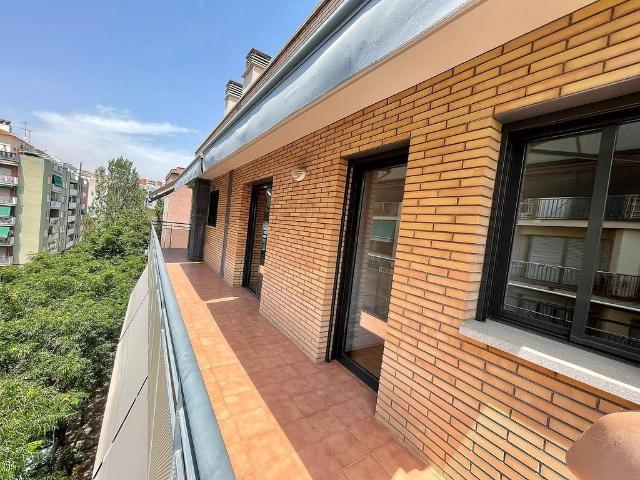 Ático en alquiler en Nou Barris, Barcelonès