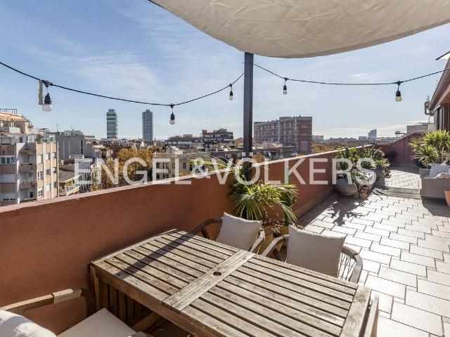 Ático en alquiler en Eixample, Barcelona