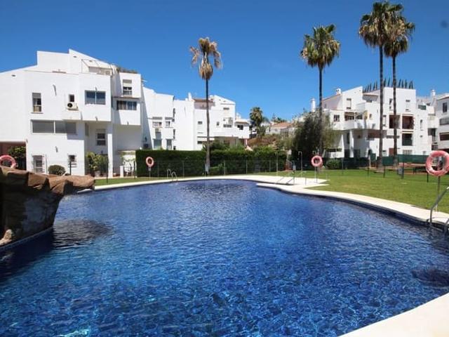 Ático en alquiler en Artola, Costa del Sol Occidental