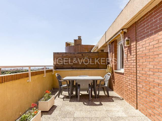 Ático en alquiler en Esplugues De Llobregat, el Centre