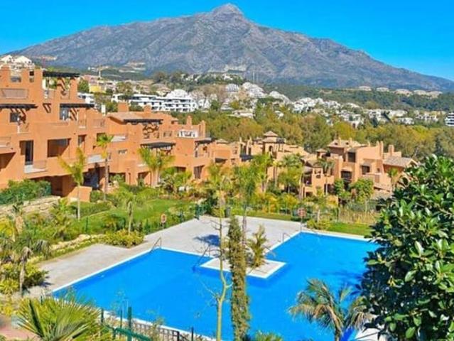 Ático en alquiler en Marbella, Barrio Nuevo