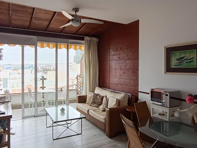 Ático en alquiler en Santa Catalina-Canteras, Gran Canaria