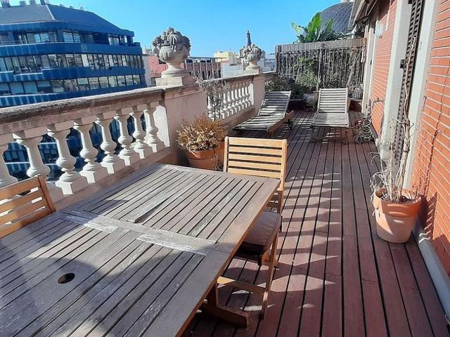 Ático en alquiler en Eixample, Barcelonès