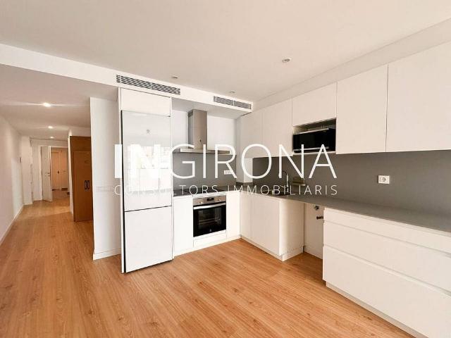 Ático en alquiler en Eixample, Gironès