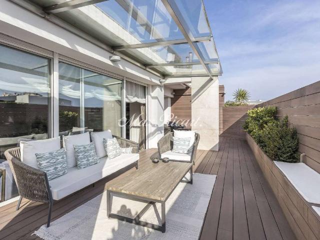 Ático en alquiler en Eixample, Barcelona