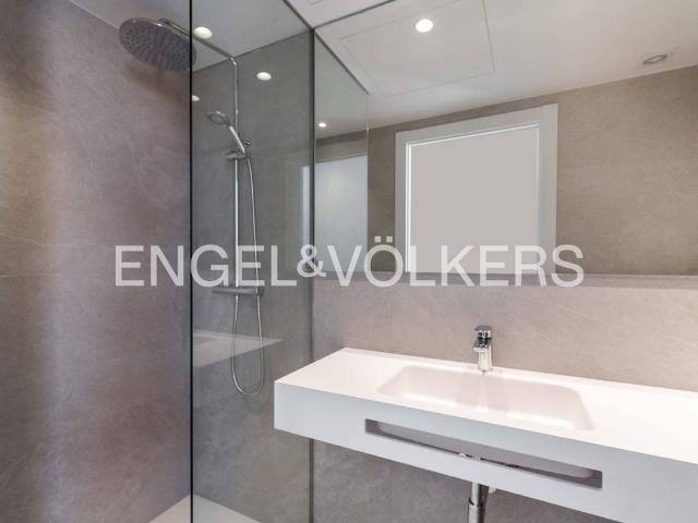 Ático en alquiler en Eixample, Barcelona