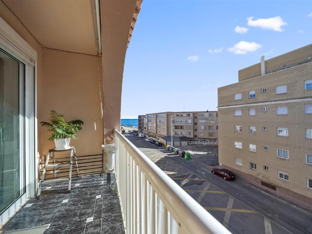Apartamento en venta en La Mata, el Baix Segura / La Vega Baja