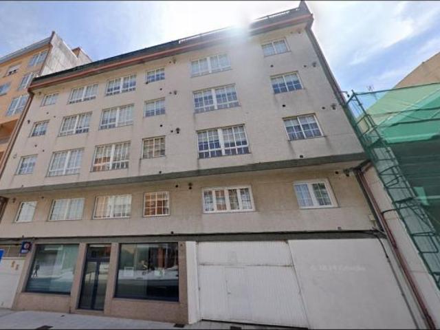 Piso en venta en Ribeira, A Barbanza