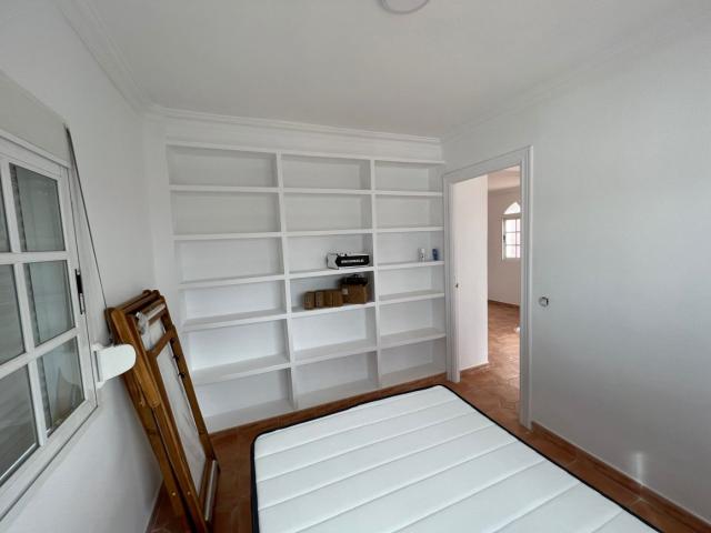Casa en venta en Málaga, Las Flores