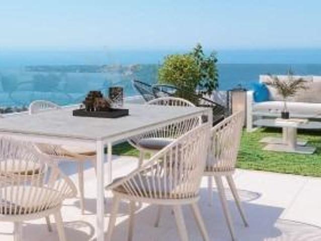 Casa en venta en Rincón De La Victoria, Benagalbón