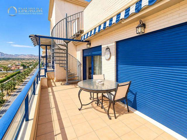 Ático en venta en l'Eixample, Alacant / Alicante