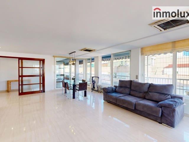 Ático en venta en Nostra Senyora de Gràcia, Alicante