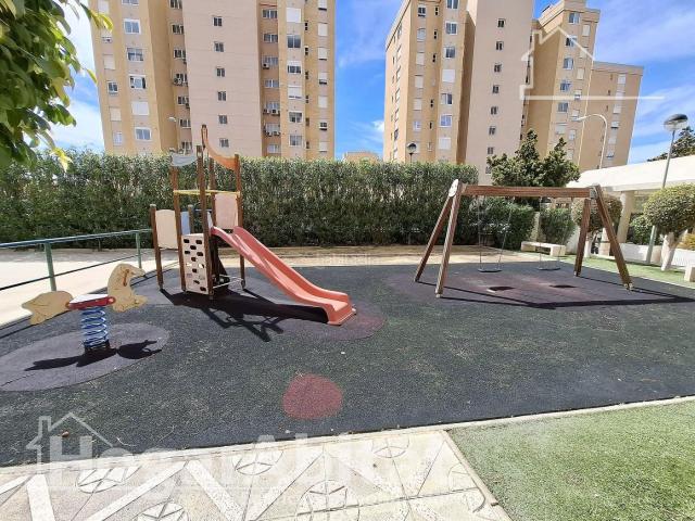 Ático en venta en Casco Antiguo - Santa Cruz - Ayuntamiento, l'Alacantí