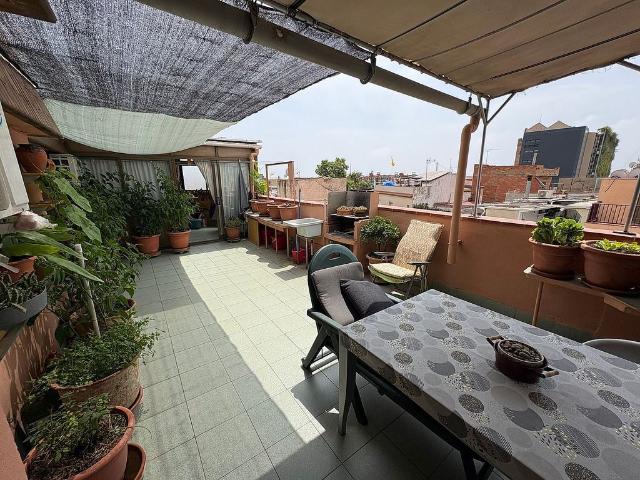 Ático en venta en Raval, Barcelonès