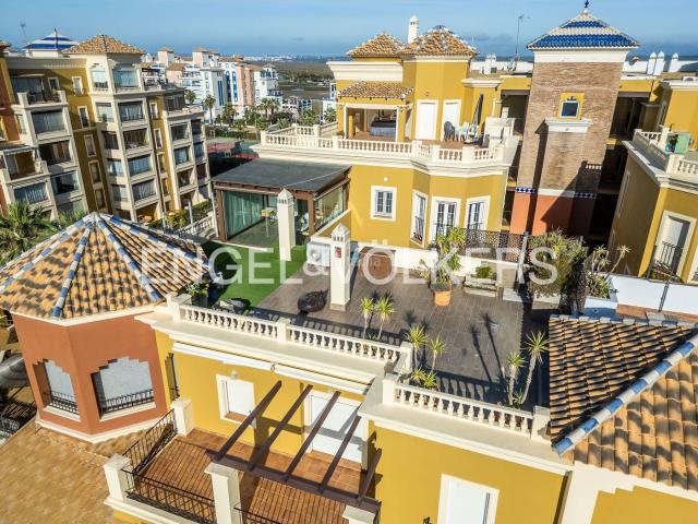 Ático en venta en Costa Occidental, Andalucía