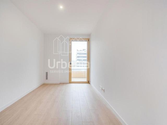 Ático en venta en Districte 5, Barcelonès