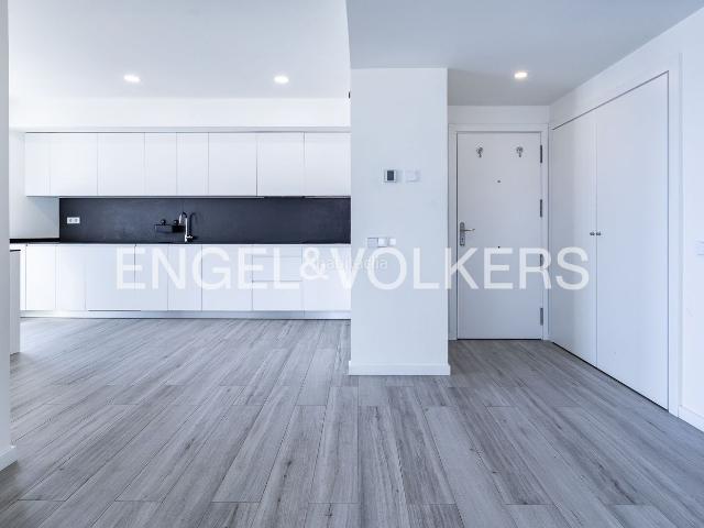 Ático en venta en Districte 5, Barcelonès