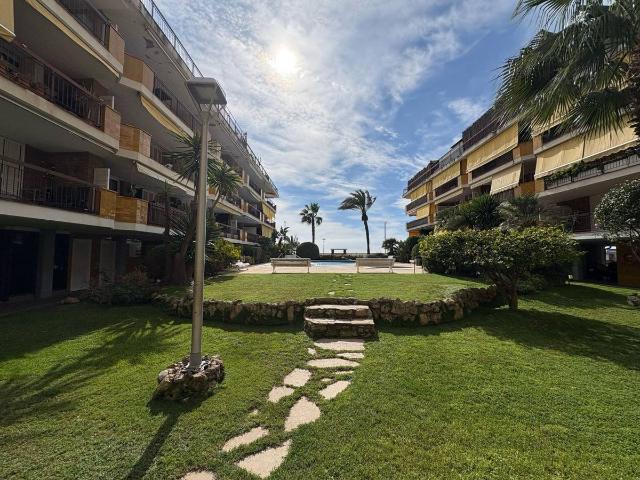 Ático en venta en Castelldefels, Centre