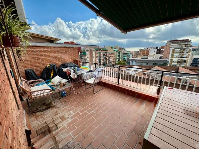 Ático en venta en Sant Andreu, Barcelonès