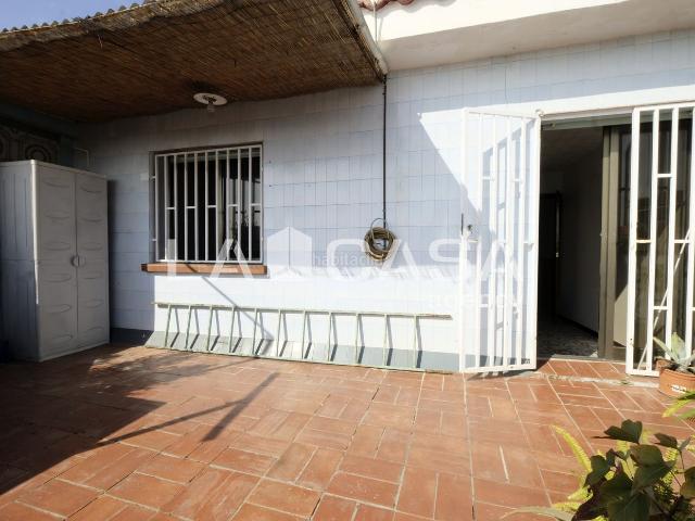 Ático en venta en Nou Barris, Barcelonès