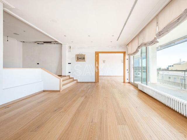 Ático en venta en Sarrià - Sant Gervasi, Barcelonès