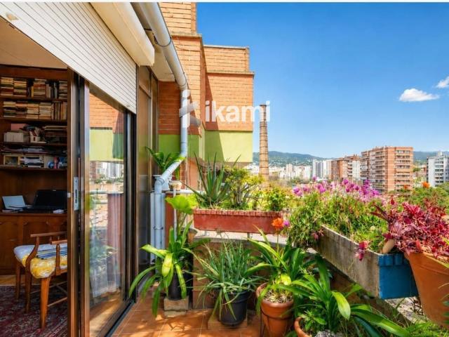 Ático en venta en les Corts, Barcelonès