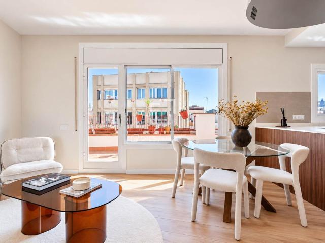 Ático en venta en Sants-Montjuïc, Barcelonès