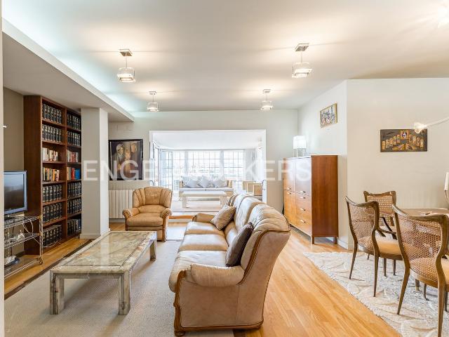 Ático en venta en Sarrià - Sant Gervasi, Barcelonès