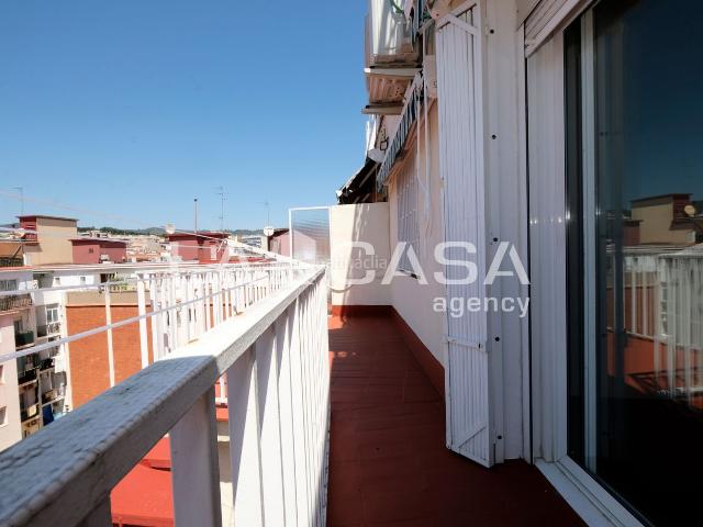 Ático en venta en Nou Barris, Barcelonès
