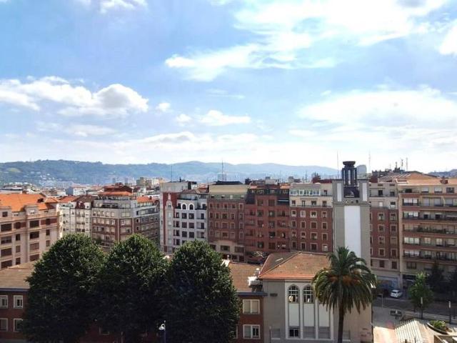 Ático en venta en Ibaiondo, Bilbao