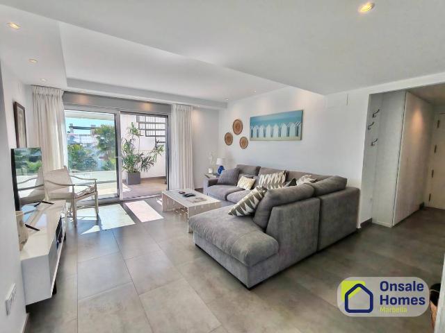 Ático en venta en Barriada Islas Canarias, Costa del Sol Occidental