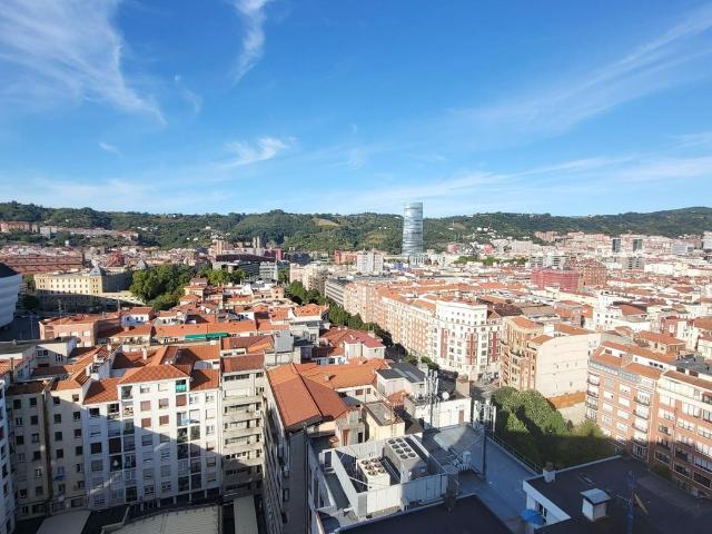 Ático en venta en Ibaiondo, Bilbao