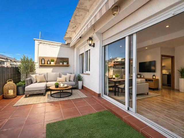 Ático en venta en Districte 1, Barcelonès