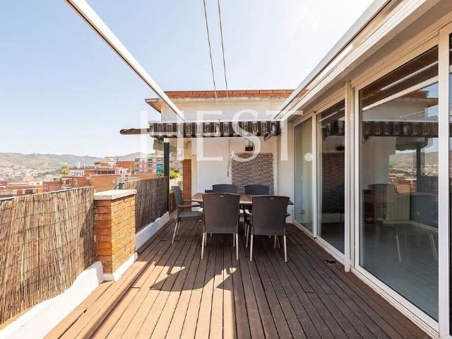 Ático en venta en Horta-Guinardó, Barcelonès