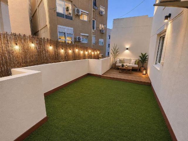 Ático en venta en Districte II, Barcelonès