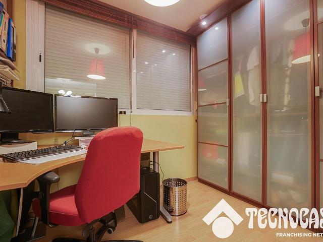 Ático en venta en Centre, l'Hospitalet de Llobregat