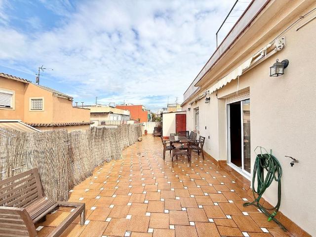 Ático en venta en Almeda, Baix Llobregat