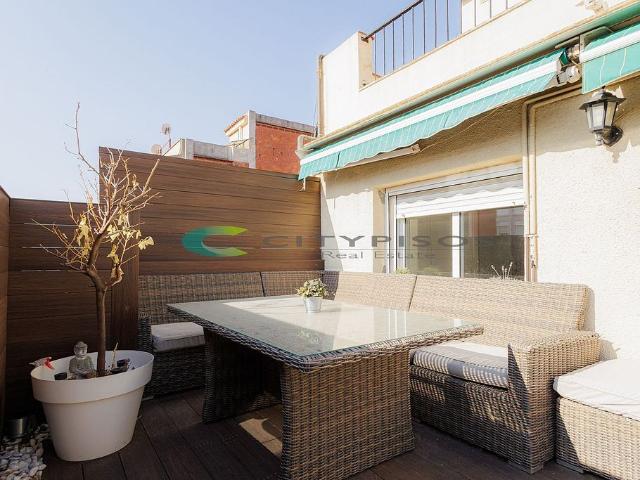 Ático en venta en Sant Andreu, Barcelonès