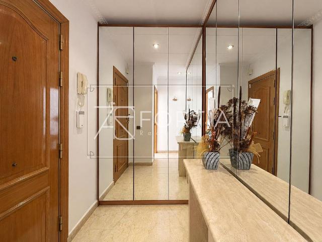Ático en venta en Districte IV, Barcelonès