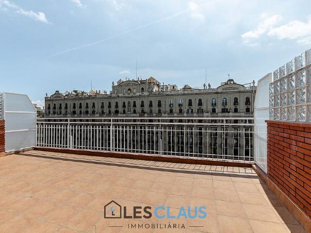 Ático en venta en Sants-Montjuïc, Barcelonès