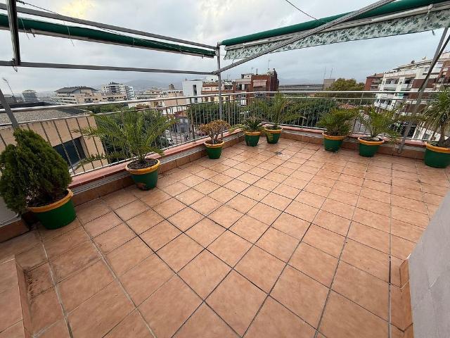 Ático en venta en Almeda, Cornellà De Llobregat