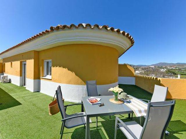 Ático en venta en Barriada Islas Canarias, Costa del Sol Occidental