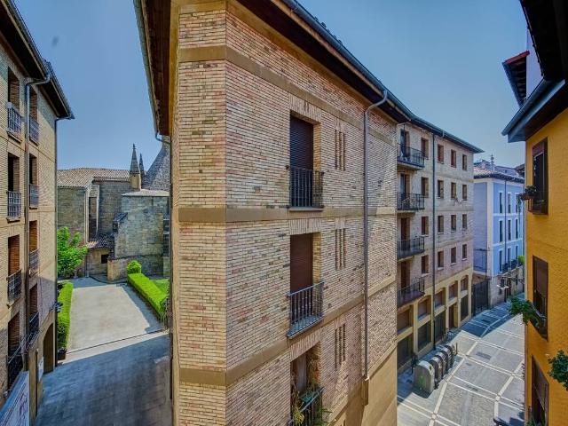 Ático en venta en Casco Antiguo, Iruñerria