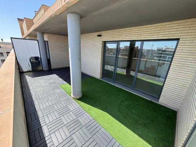 Ático en venta en Casco Antiguo - Santa Cruz - Ayuntamiento, l'Alacantí