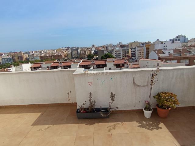 Ático en venta en la Plana Alta, Valencia