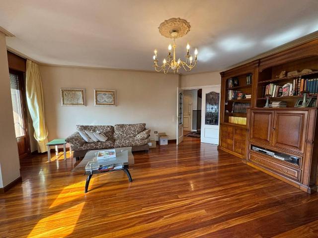 Ático en venta en Barakaldo, Landaburu Ático en venta en Barakaldo, Landaburu